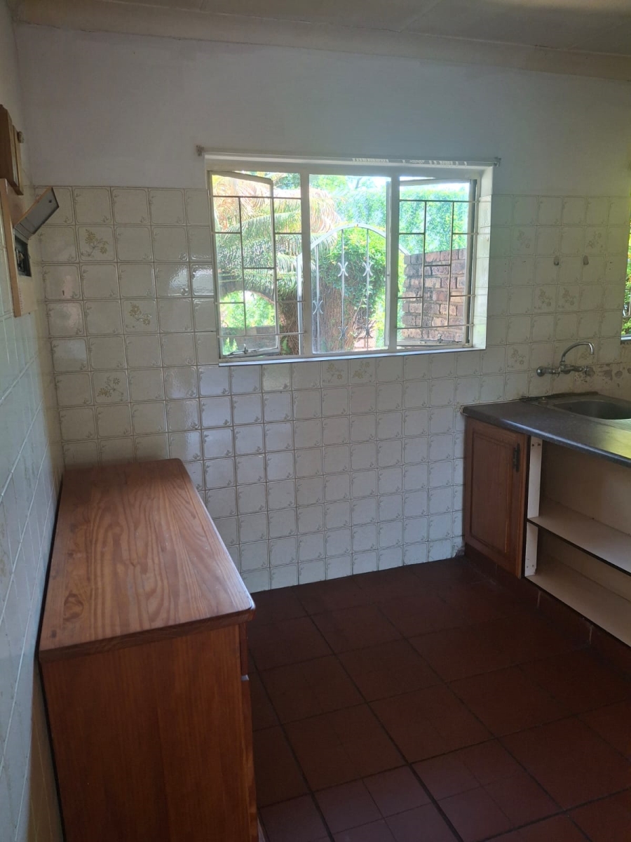 5 Bedroom Property for Sale in Rietfontein Gauteng