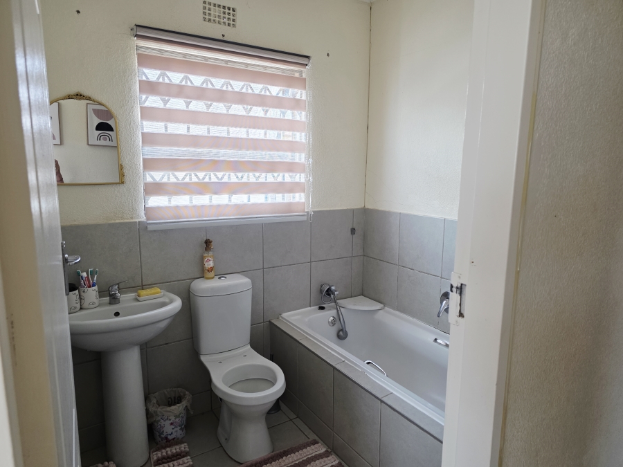 3 Bedroom Property for Sale in Riversdale Gauteng