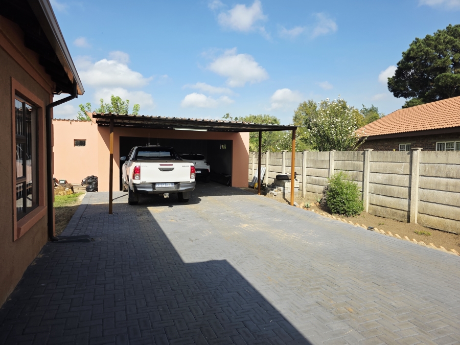 3 Bedroom Property for Sale in Riversdale Gauteng