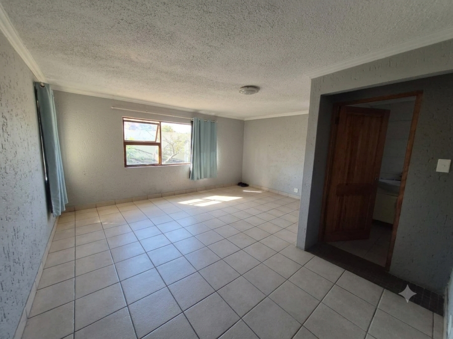 To Let 5 Bedroom Property for Rent in Dowerglen Ext 5 Gauteng