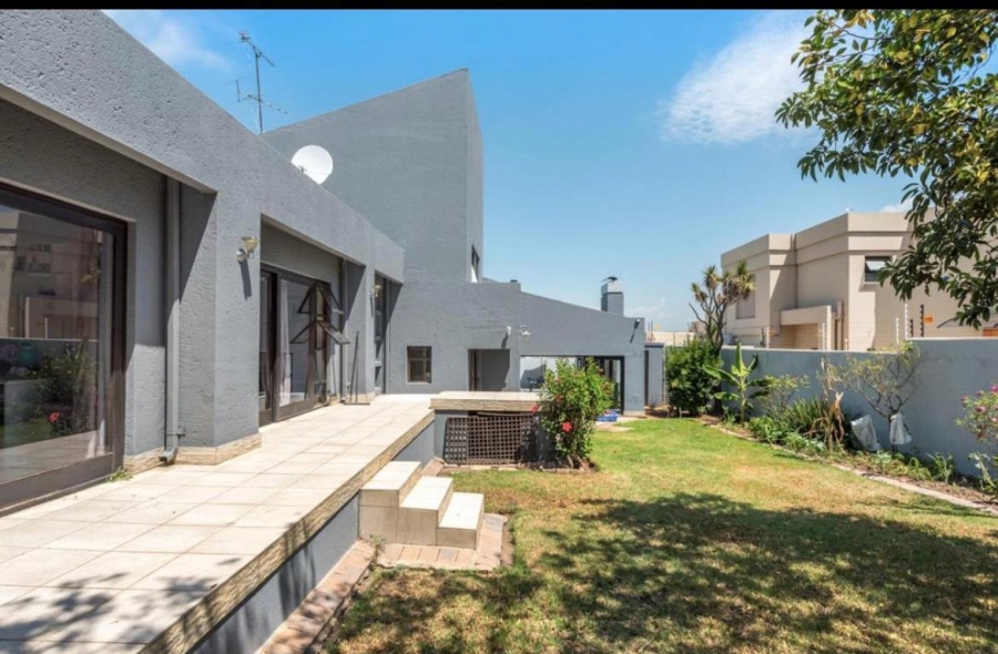 To Let 5 Bedroom Property for Rent in Dowerglen Ext 5 Gauteng