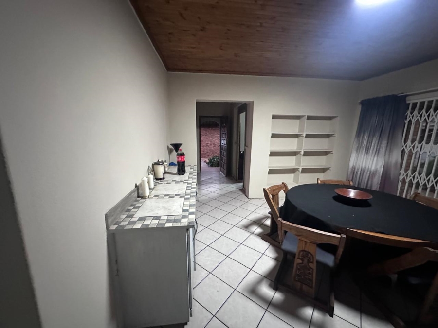5 Bedroom Property for Sale in Ferryvale Gauteng