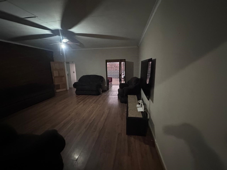 5 Bedroom Property for Sale in Ferryvale Gauteng