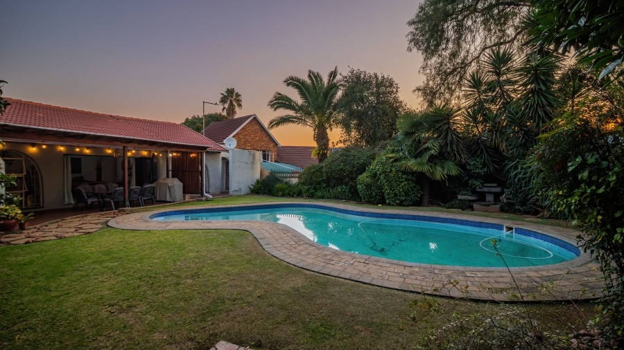 3 Bedroom Property for Sale in Albemarle Ext 2 Gauteng