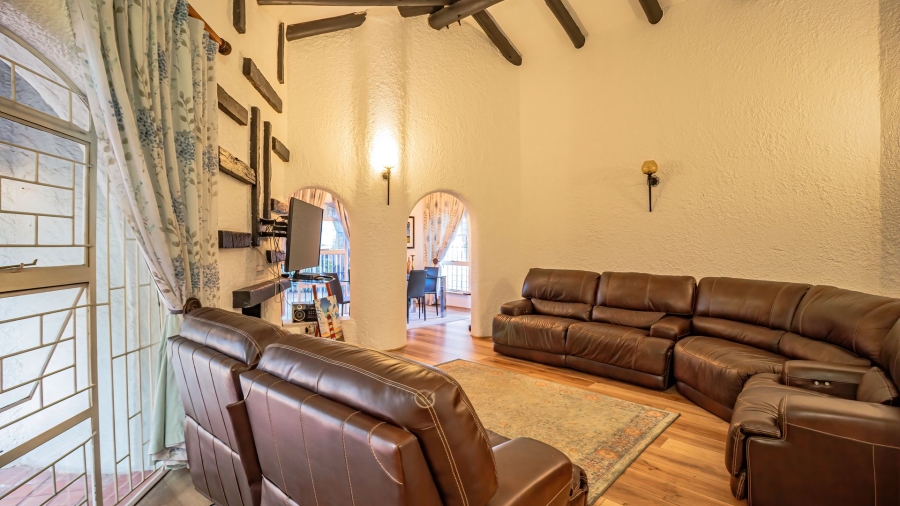 3 Bedroom Property for Sale in Albemarle Ext 2 Gauteng