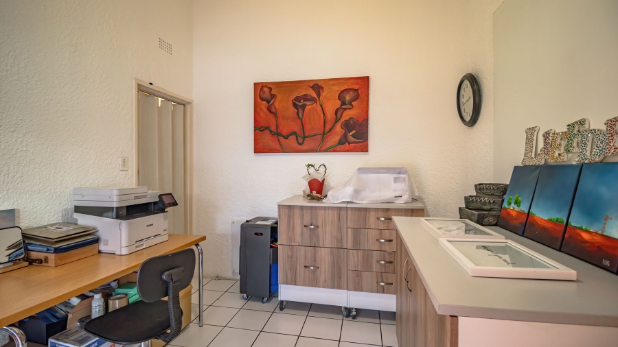 3 Bedroom Property for Sale in Albemarle Ext 2 Gauteng