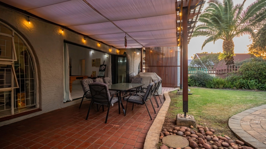3 Bedroom Property for Sale in Albemarle Ext 2 Gauteng