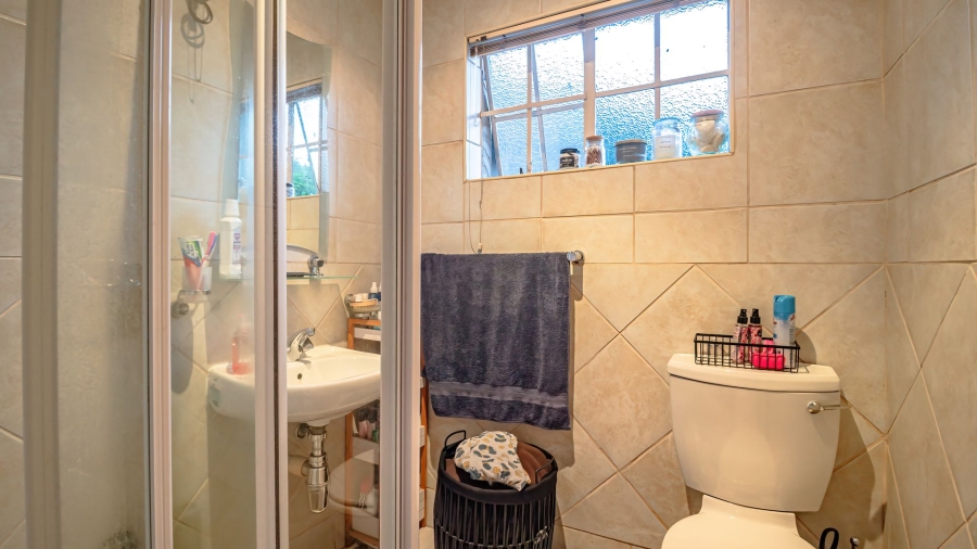 3 Bedroom Property for Sale in Albemarle Ext 2 Gauteng