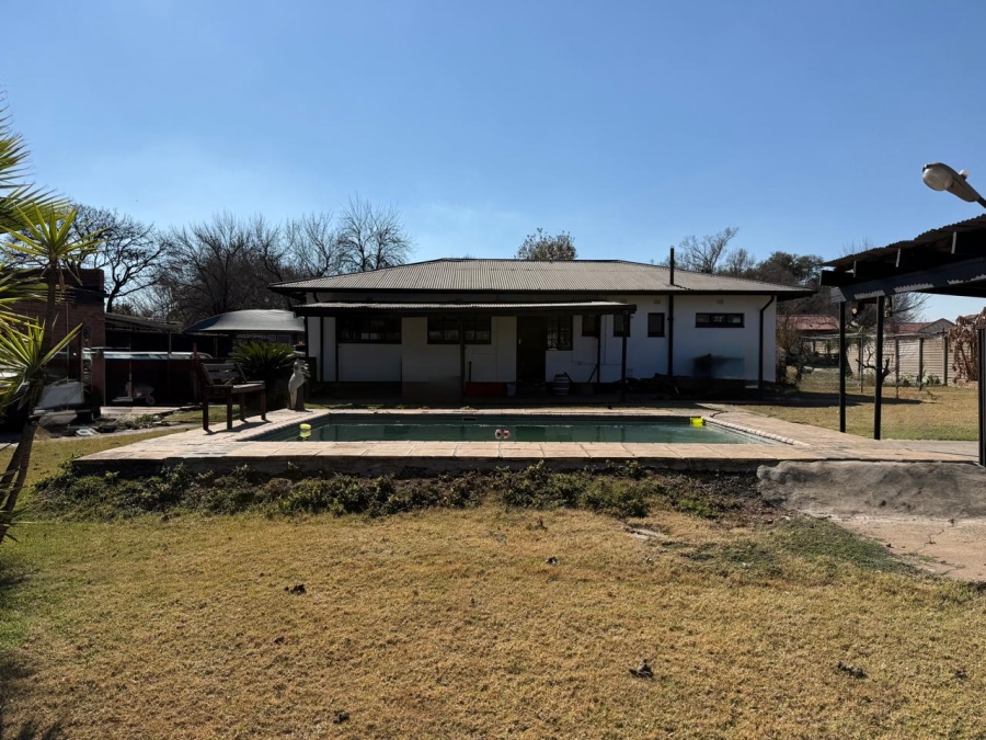 3 Bedroom Property for Sale in Vanderbijlpark Cw 6 Gauteng