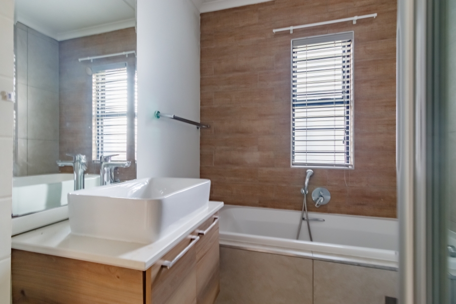 3 Bedroom Property for Sale in Golden Fields Estate Gauteng