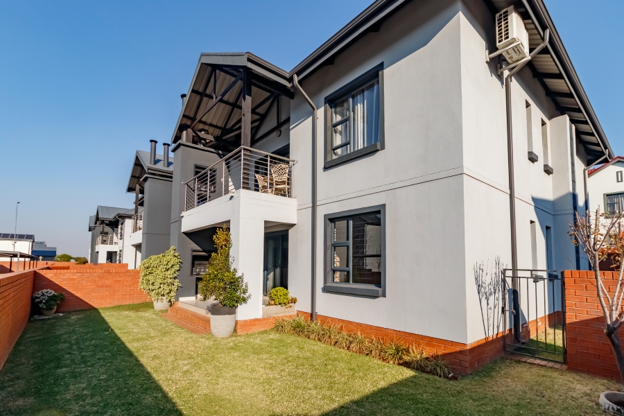 3 Bedroom Property for Sale in Golden Fields Estate Gauteng