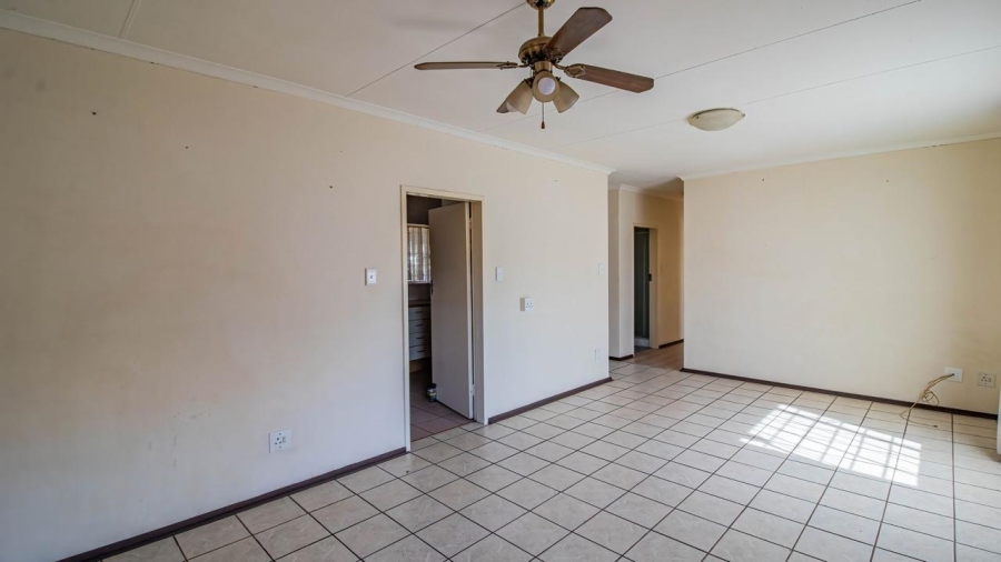 3 Bedroom Property for Sale in The Hill Gauteng