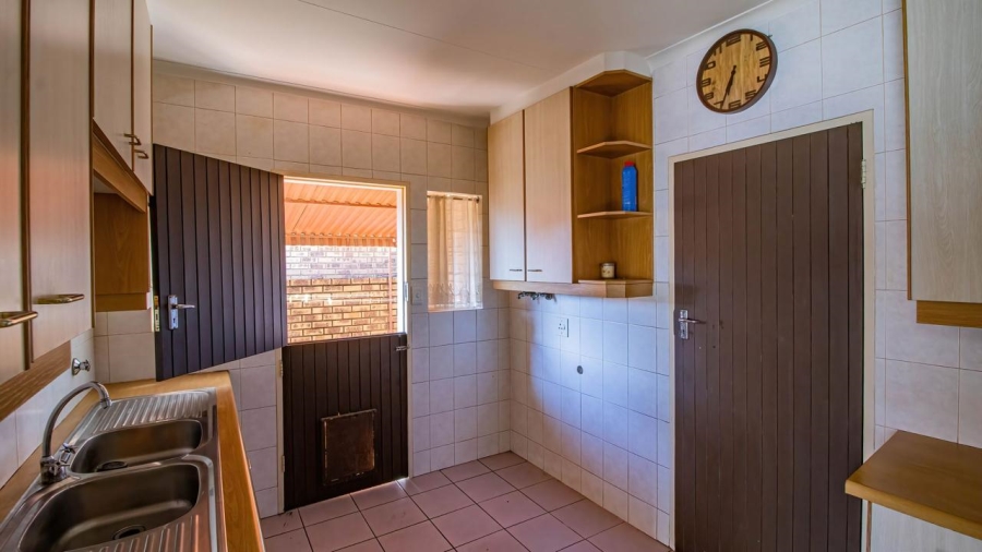3 Bedroom Property for Sale in The Hill Gauteng
