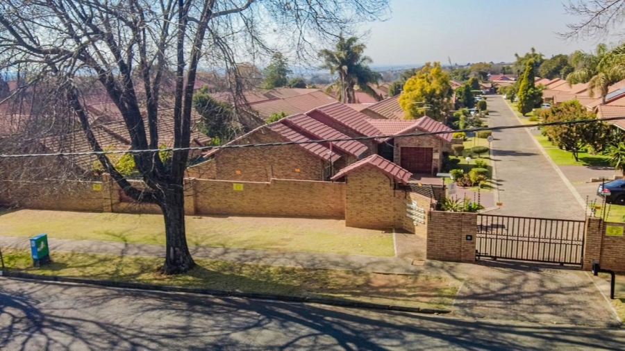 3 Bedroom Property for Sale in The Hill Gauteng