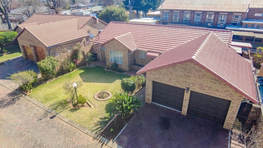 3 Bedroom Property for Sale in The Hill Gauteng