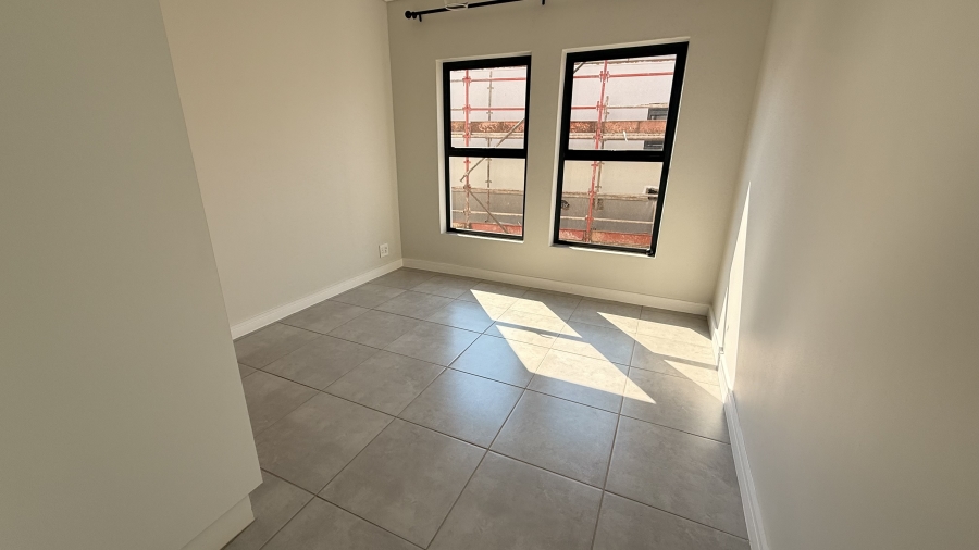 To Let 3 Bedroom Property for Rent in Waterfall Gauteng