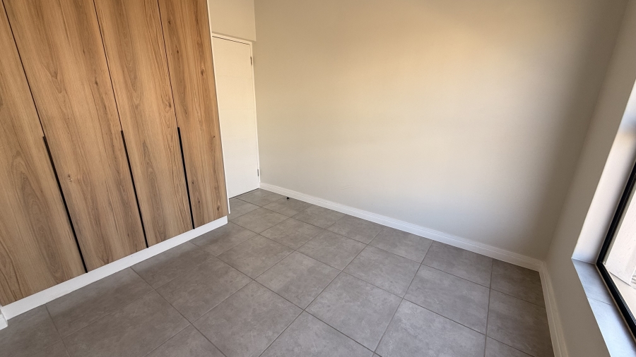 To Let 3 Bedroom Property for Rent in Waterfall Gauteng