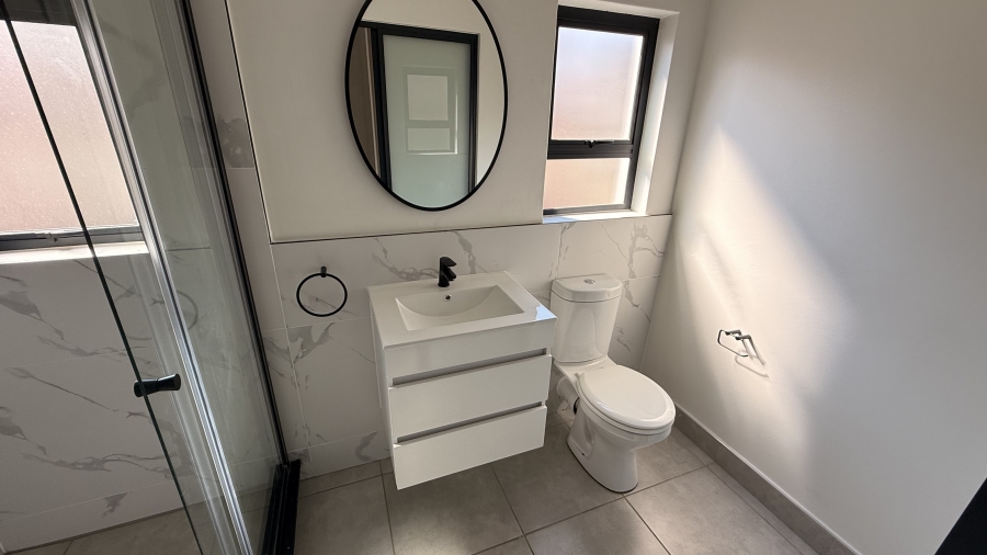 To Let 3 Bedroom Property for Rent in Waterfall Gauteng