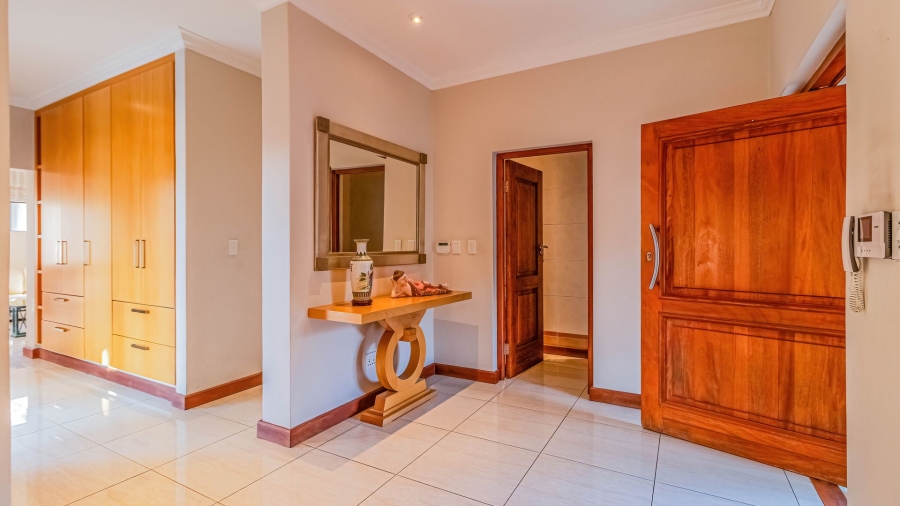 3 Bedroom Property for Sale in Bedfordview Gauteng