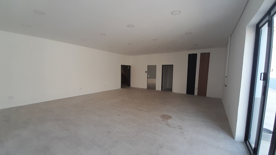 To Let Commercial Property for Rent in Waterkloof Ridge Gauteng