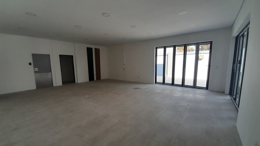 To Let Commercial Property for Rent in Waterkloof Ridge Gauteng