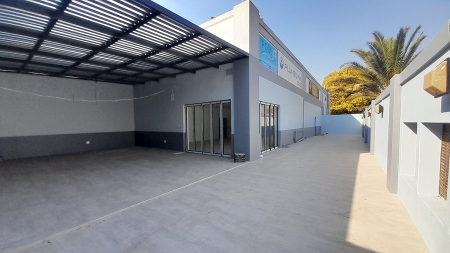 To Let Commercial Property for Rent in Waterkloof Ridge Gauteng