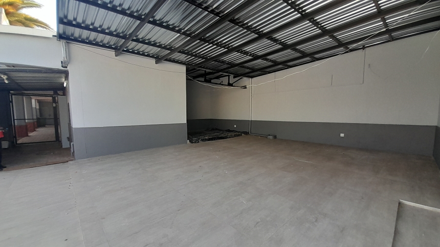 To Let Commercial Property for Rent in Waterkloof Ridge Gauteng