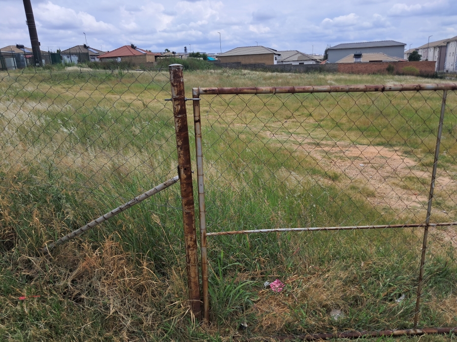 0 Bedroom Property for Sale in Riverside View Gauteng