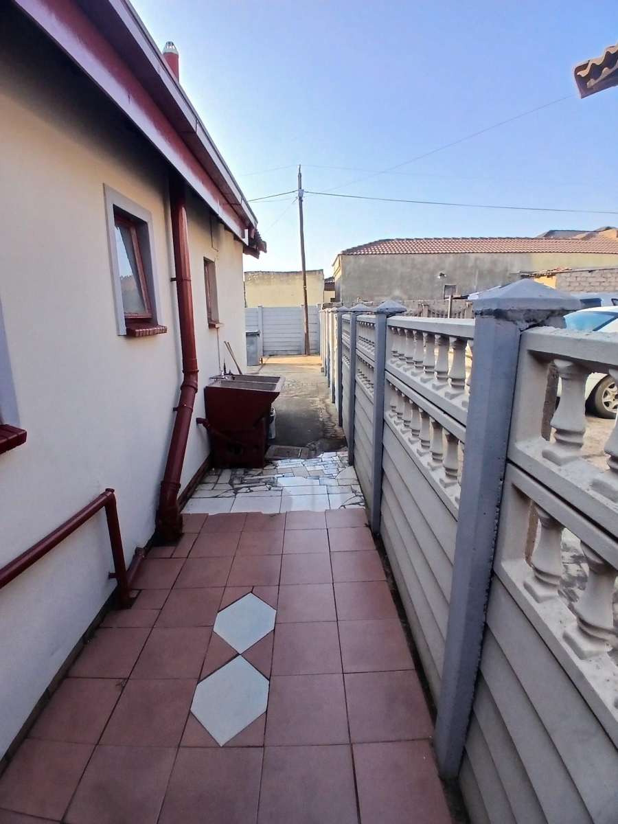 3 Bedroom Property for Sale in Atteridgeville Gauteng