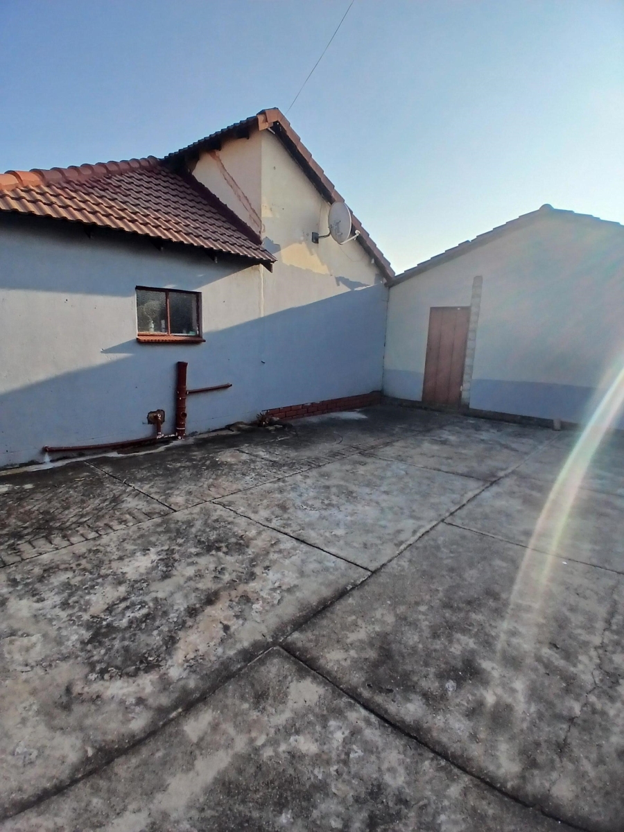 3 Bedroom Property for Sale in Atteridgeville Gauteng