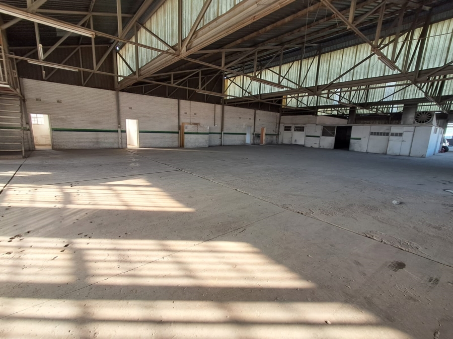 To Let Commercial Property for Rent in Duncanville Gauteng
