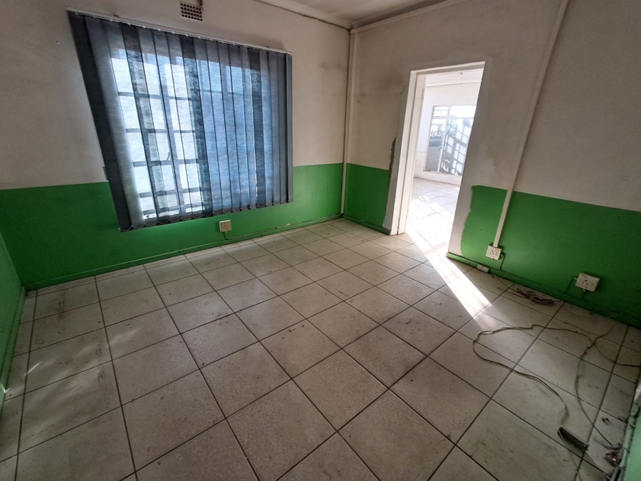 To Let Commercial Property for Rent in Duncanville Gauteng