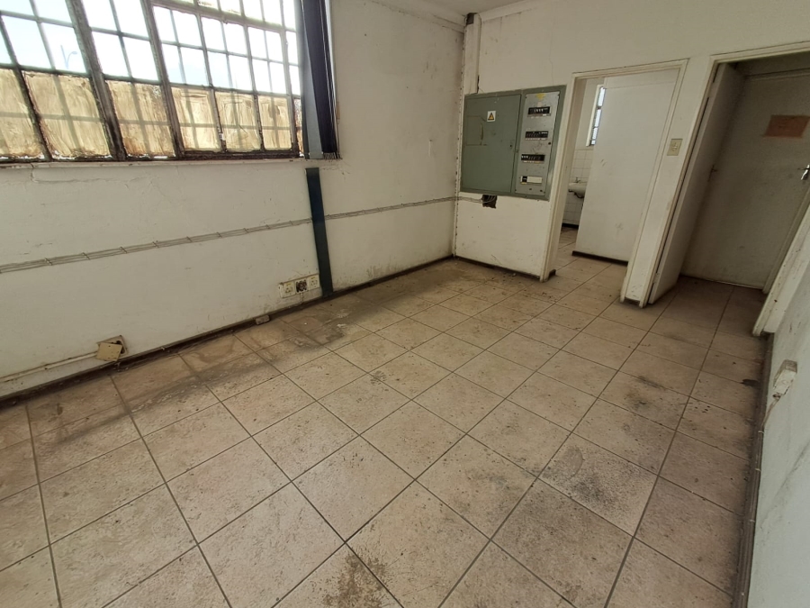 To Let Commercial Property for Rent in Duncanville Gauteng