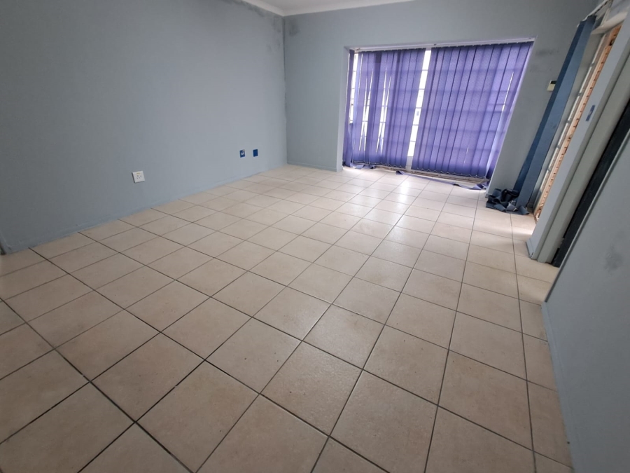 To Let Commercial Property for Rent in Duncanville Gauteng