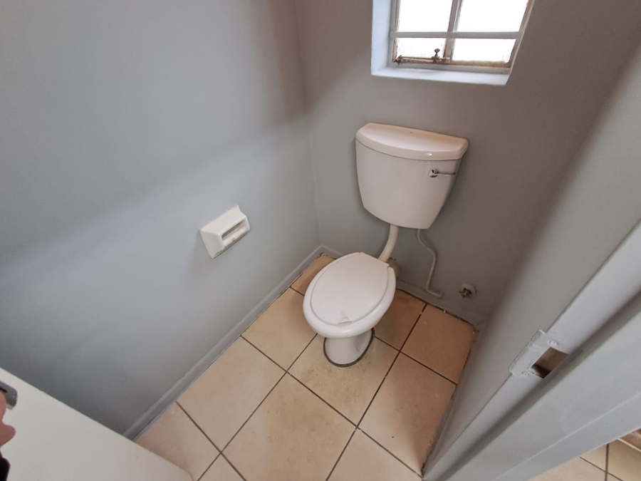To Let Commercial Property for Rent in Duncanville Gauteng