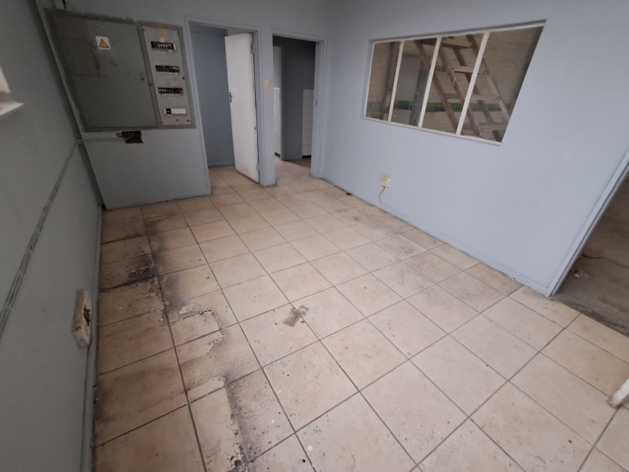 To Let Commercial Property for Rent in Duncanville Gauteng