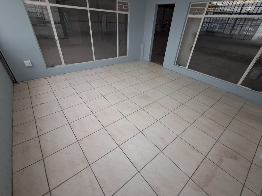 To Let Commercial Property for Rent in Duncanville Gauteng