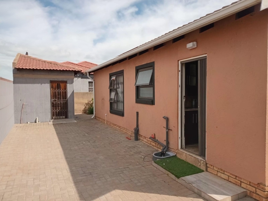 3 Bedroom Property for Sale in Beverley Hills Gauteng