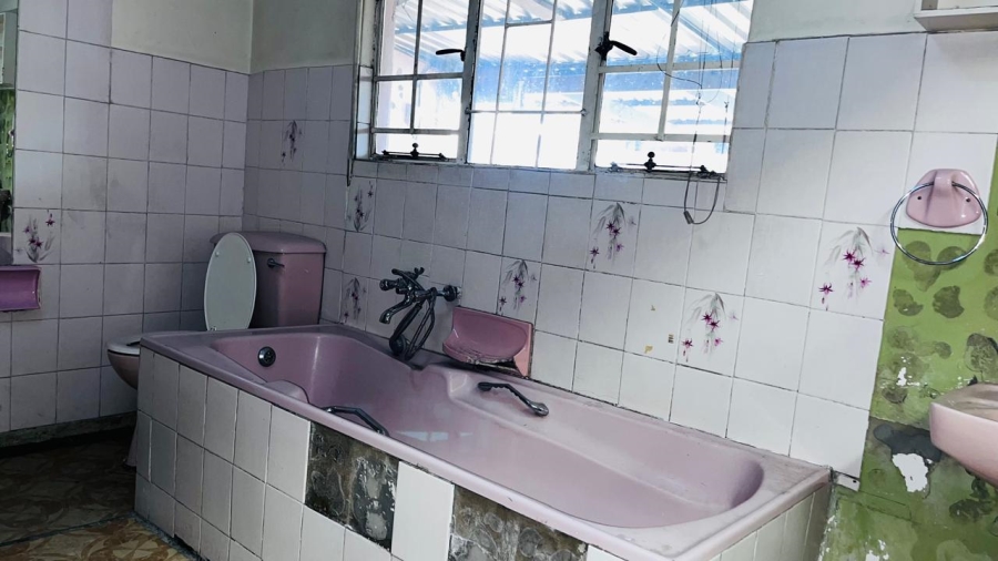 7 Bedroom Property for Sale in Vanderbijlpark CW 2 Gauteng