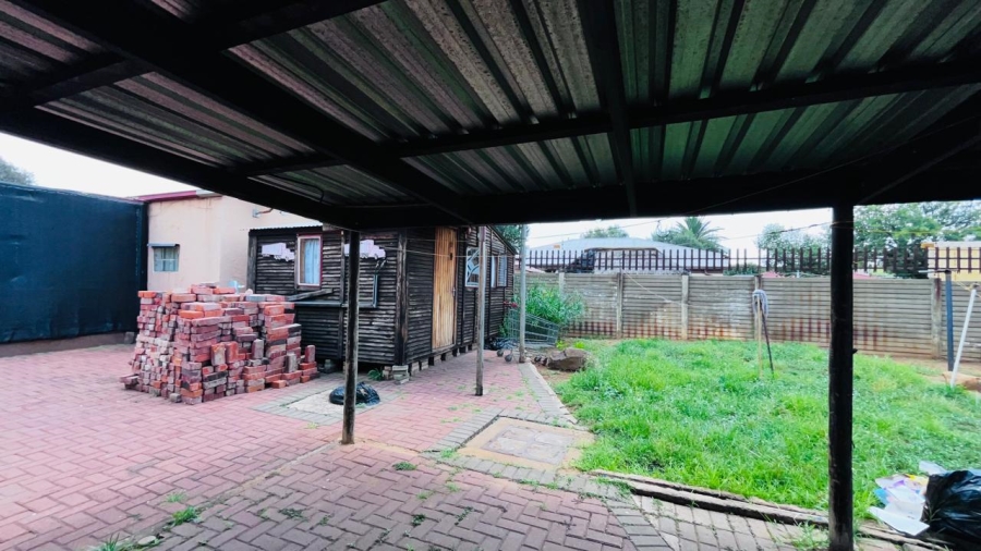 7 Bedroom Property for Sale in Vanderbijlpark CW 2 Gauteng