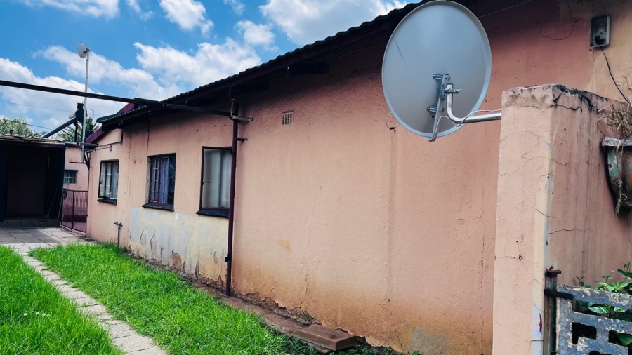 7 Bedroom Property for Sale in Vanderbijlpark CW 2 Gauteng