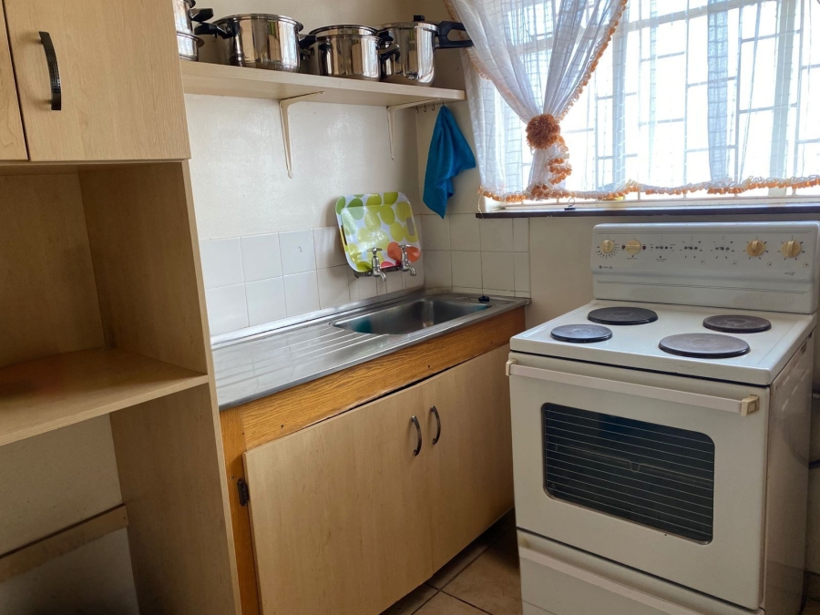 2 Bedroom Property for Sale in Vanderbijlpark CW 3 Gauteng