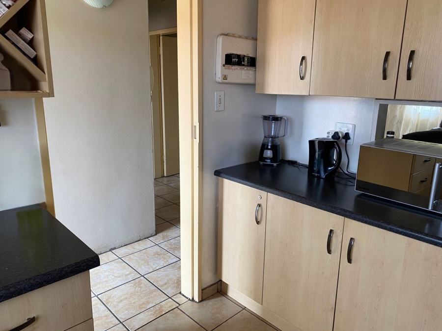 2 Bedroom Property for Sale in Vanderbijlpark CW 3 Gauteng