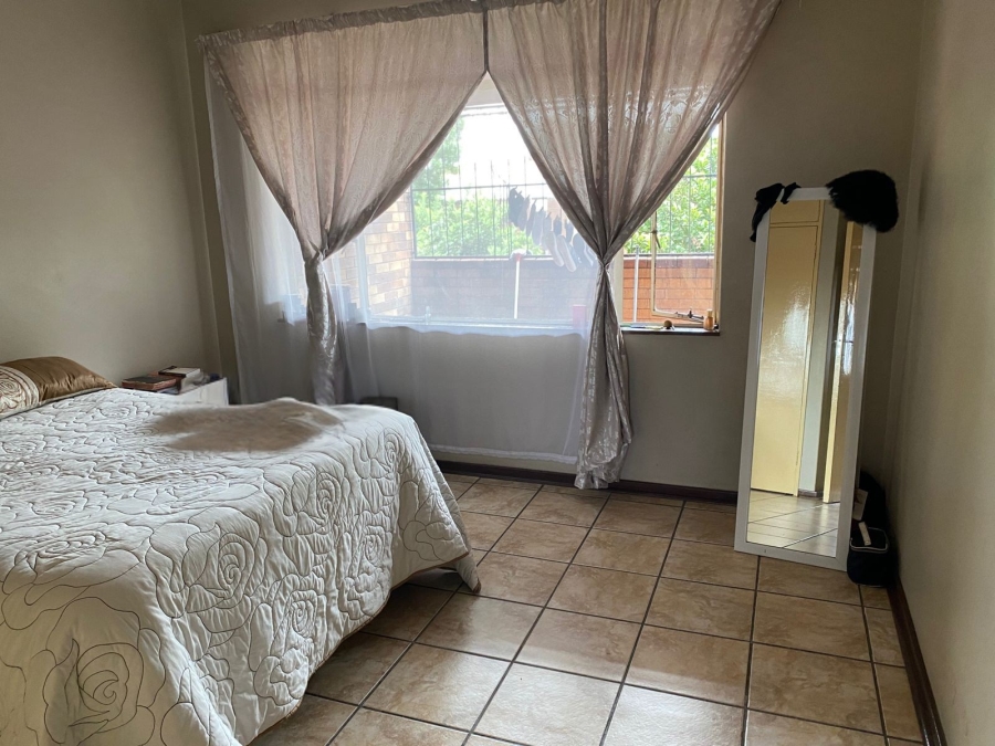 2 Bedroom Property for Sale in Vanderbijlpark CW 3 Gauteng
