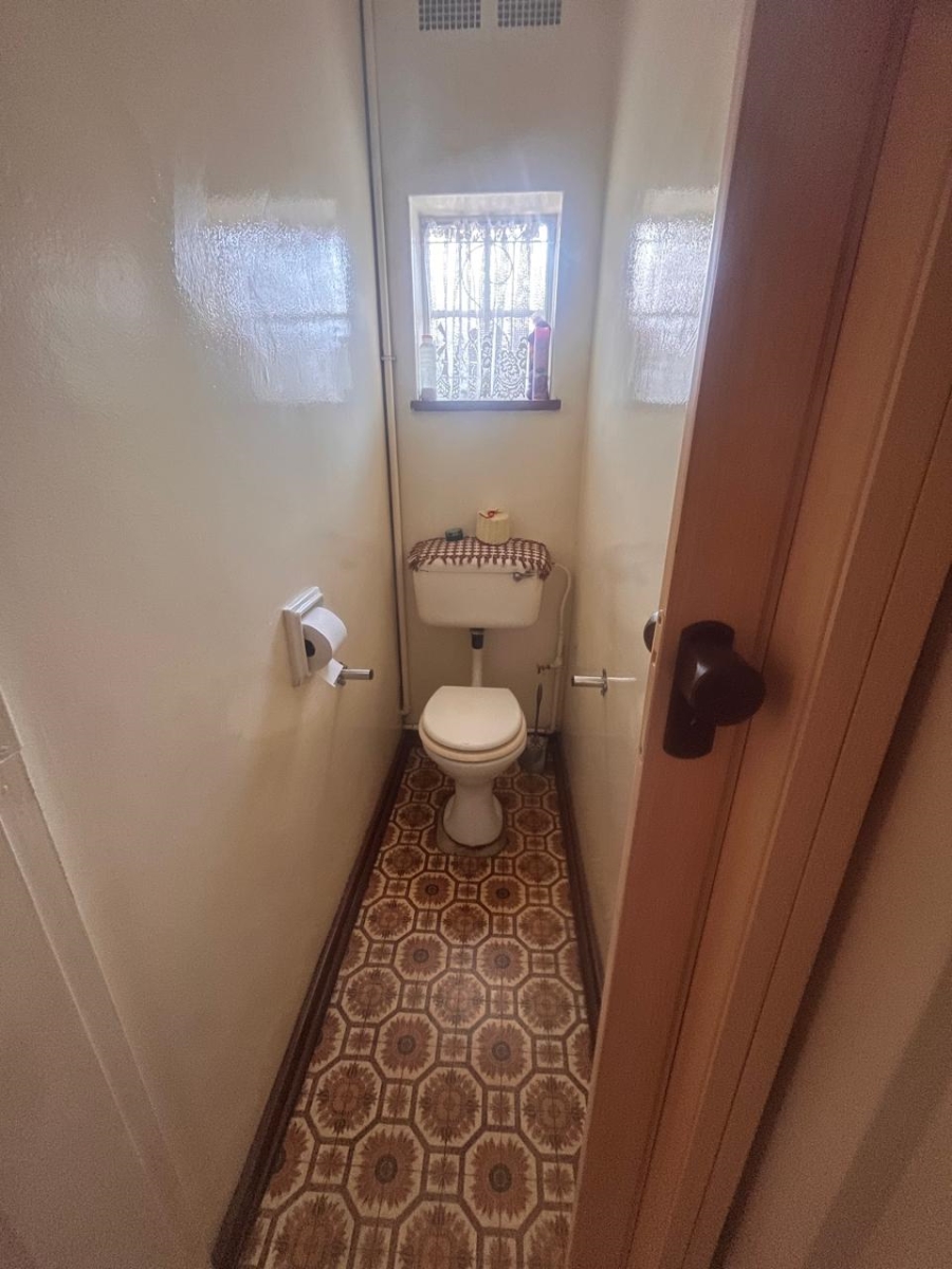 3 Bedroom Property for Sale in Vanderbijlpark CW 4 Gauteng