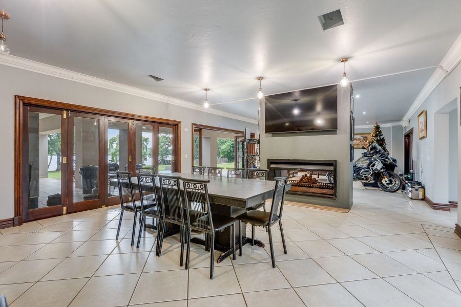 5 Bedroom Property for Sale in Kaalplaats West Gauteng
