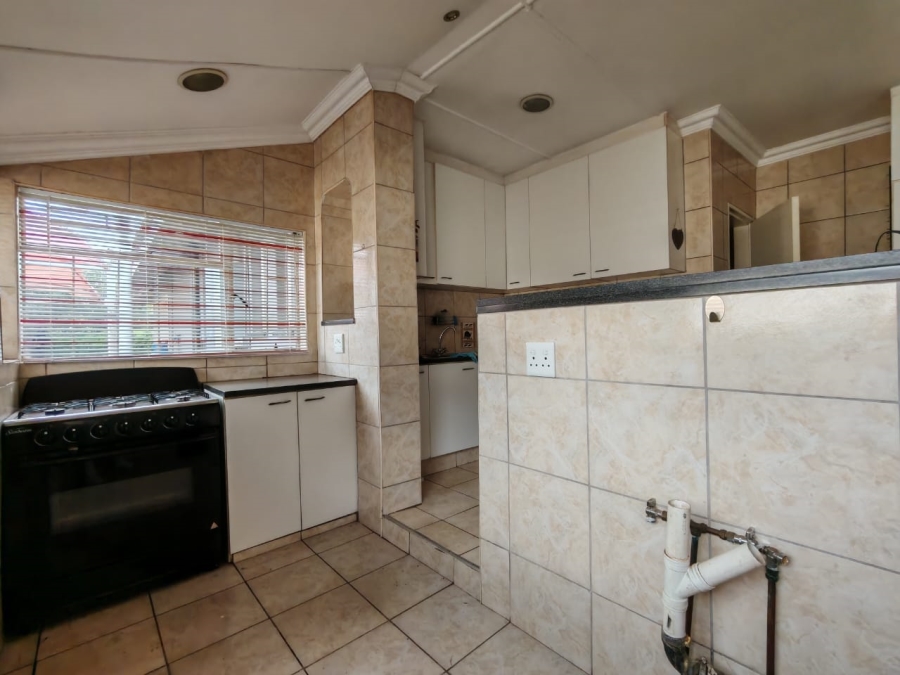 4 Bedroom Property for Sale in Risiville Gauteng