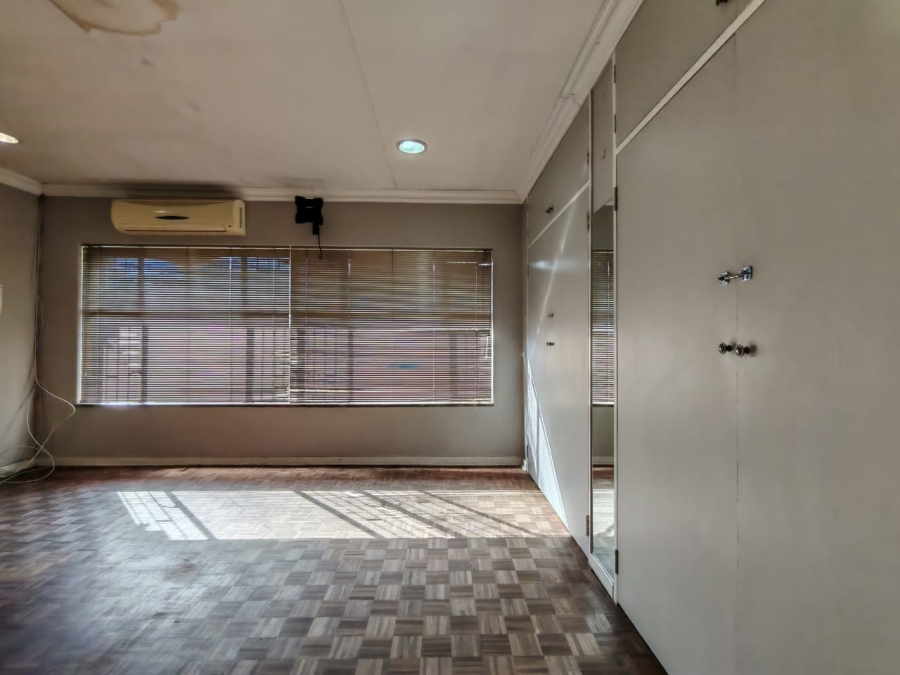 4 Bedroom Property for Sale in Risiville Gauteng
