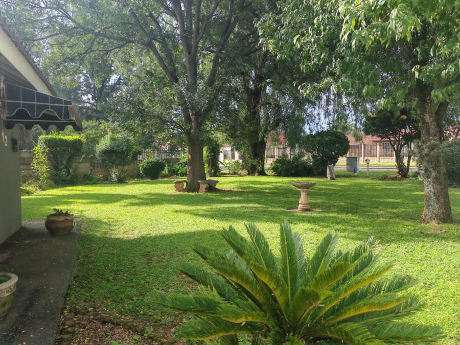4 Bedroom Property for Sale in Risiville Gauteng