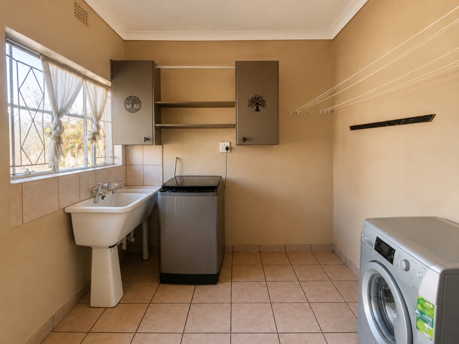3 Bedroom Property for Sale in Arcon Park Gauteng